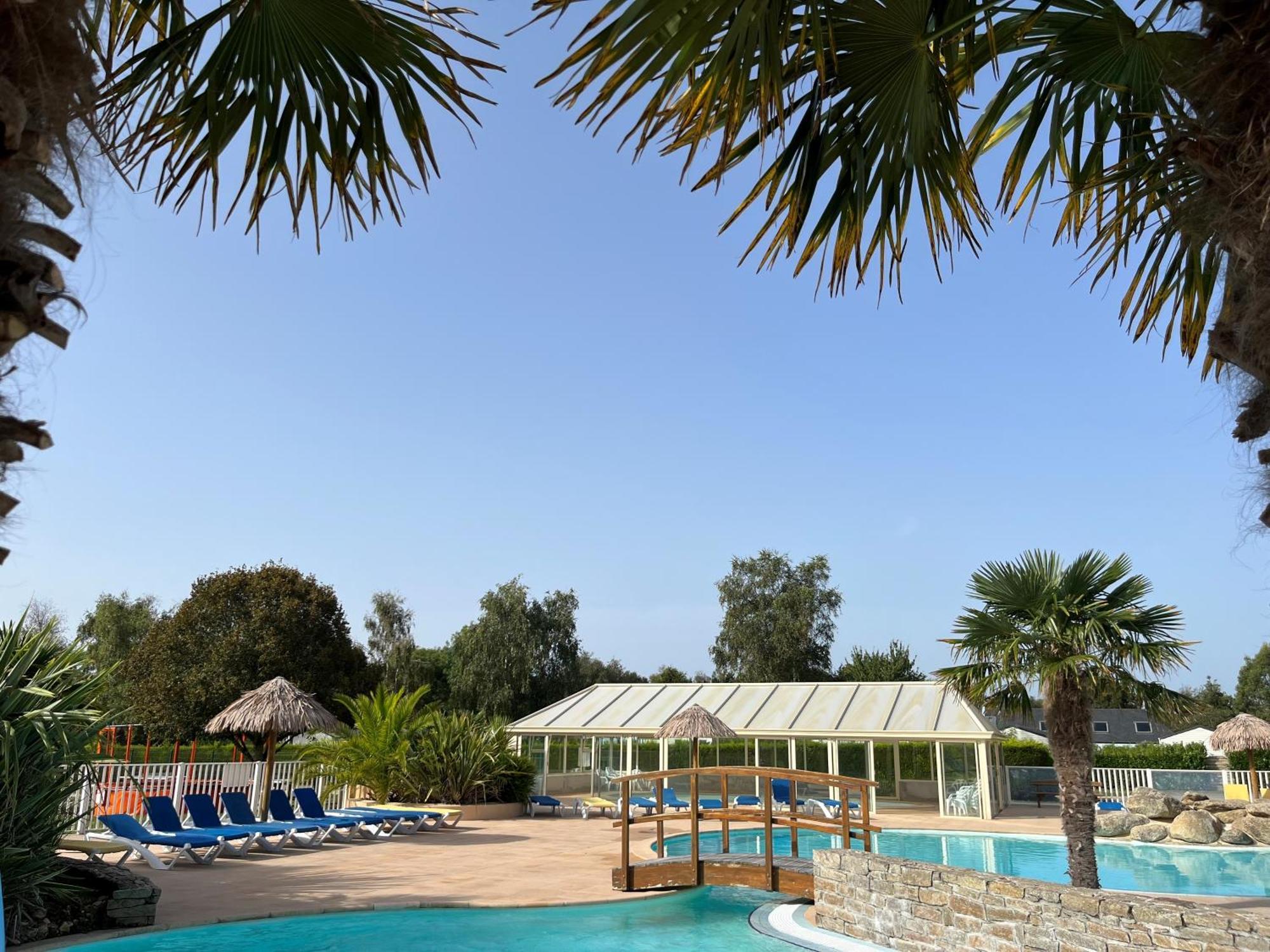 פואסננט Camping De La Plage De Cleut-Rouz מראה חיצוני תמונה